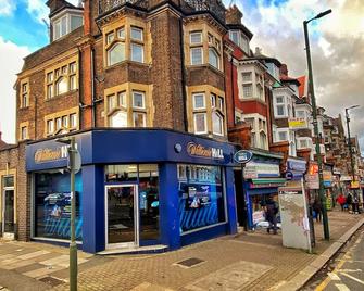 Golders Green Serviced Apartments by Concept Apartments - London - Building