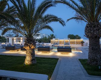 Louis Studios Santorini - Kamari