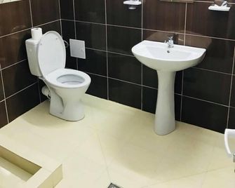 Perla - Costinesti - Bathroom