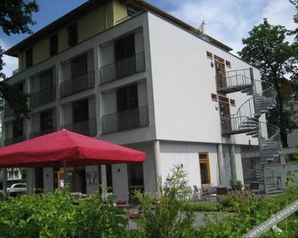 Hotel Ambassador-Berlin Grünau - Berlin - Gebäude
