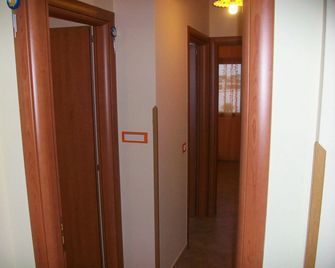 Castrignano Del Capo/Casa Del Sole Relax Room - Castrignano del Capo - Hallway