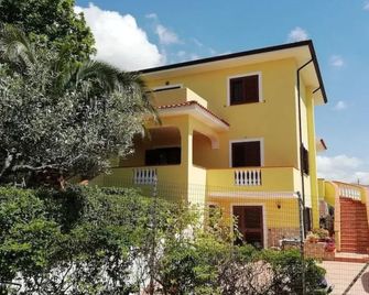 Aria Di mare b&b family - San Nicola Arcella - Edificio