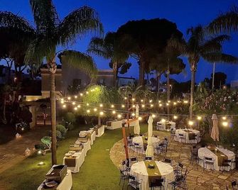 Colonna Rooms & apartment - Trani