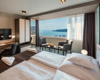 Hunguest Hotel Bál Resort - Balatonalmádi - Schlafzimmer