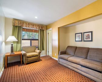 Roundhouse Resort - Pinetop-Lakeside - Sala de estar