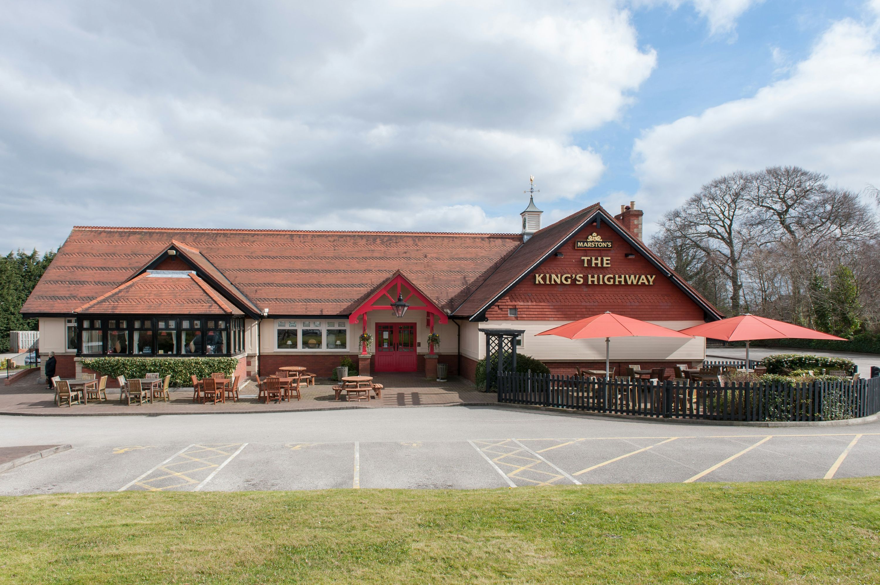 Kings Highway, Derby by Marston's Inns - Derby - Building
