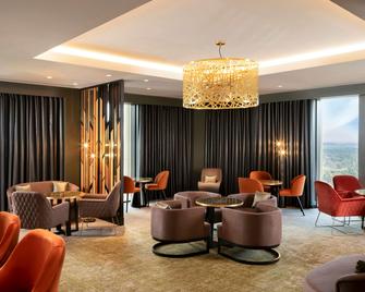 Hilton Woking - Woking - Salónek