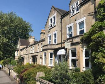 Apple Tree boutique B&B - באת' - בניין