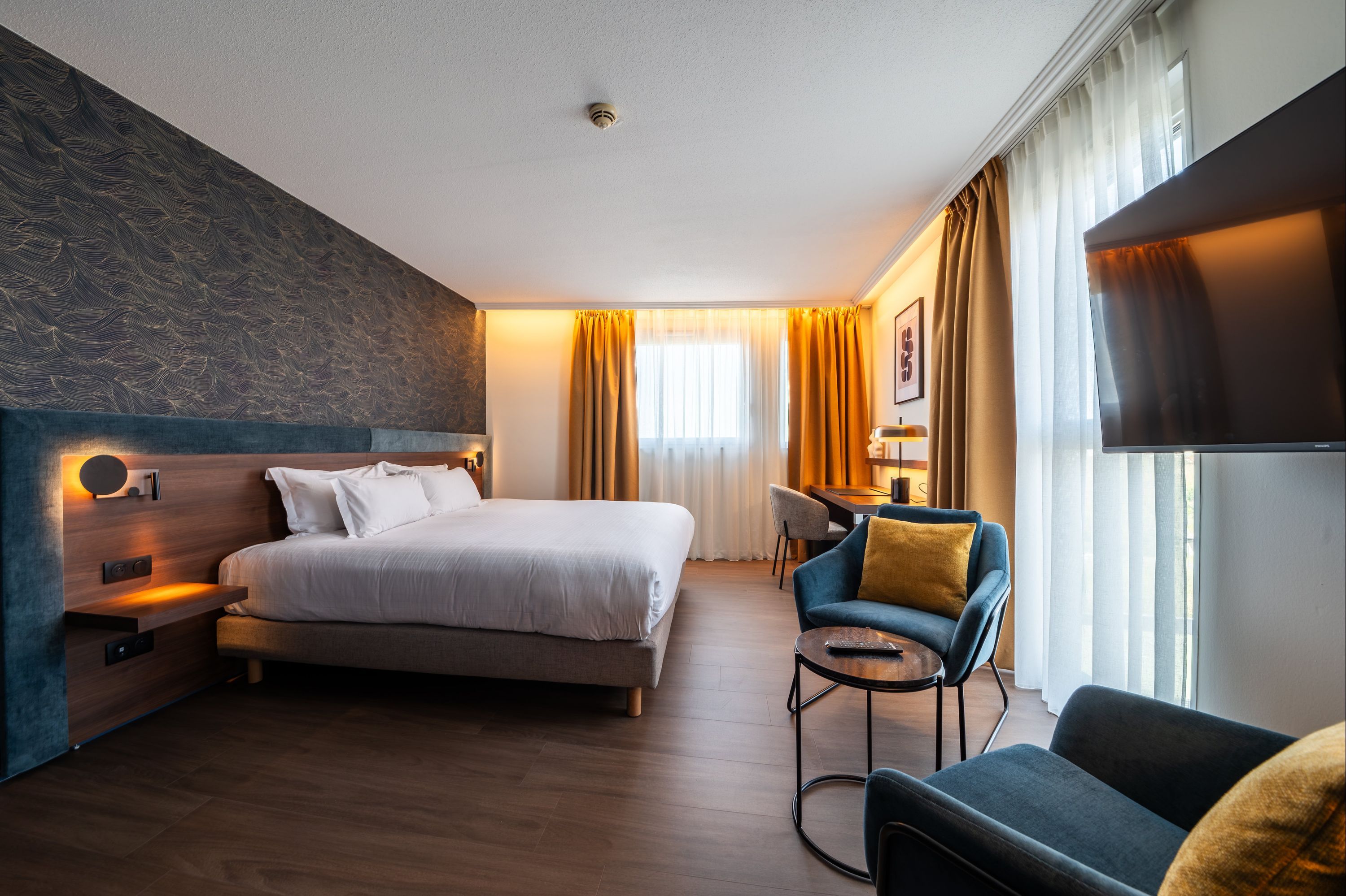 Holiday Inn Mulhouse By IHG - מולהאוס - חדר שינה