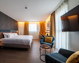 Holiday Inn Mulhouse By IHG - Mulhouse - Makuuhuone