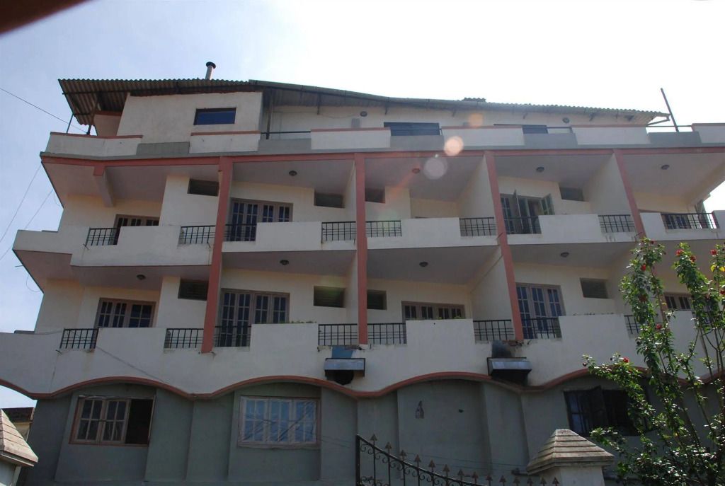 Sree Durga Hotel Hill View - Madikeri - Gebouw