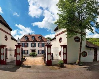 Hotel Restaurant Annahof - Blieskastel - Gebäude