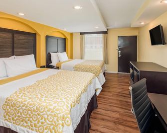 Days Inn by Wyndham Madison - Madison - Habitación