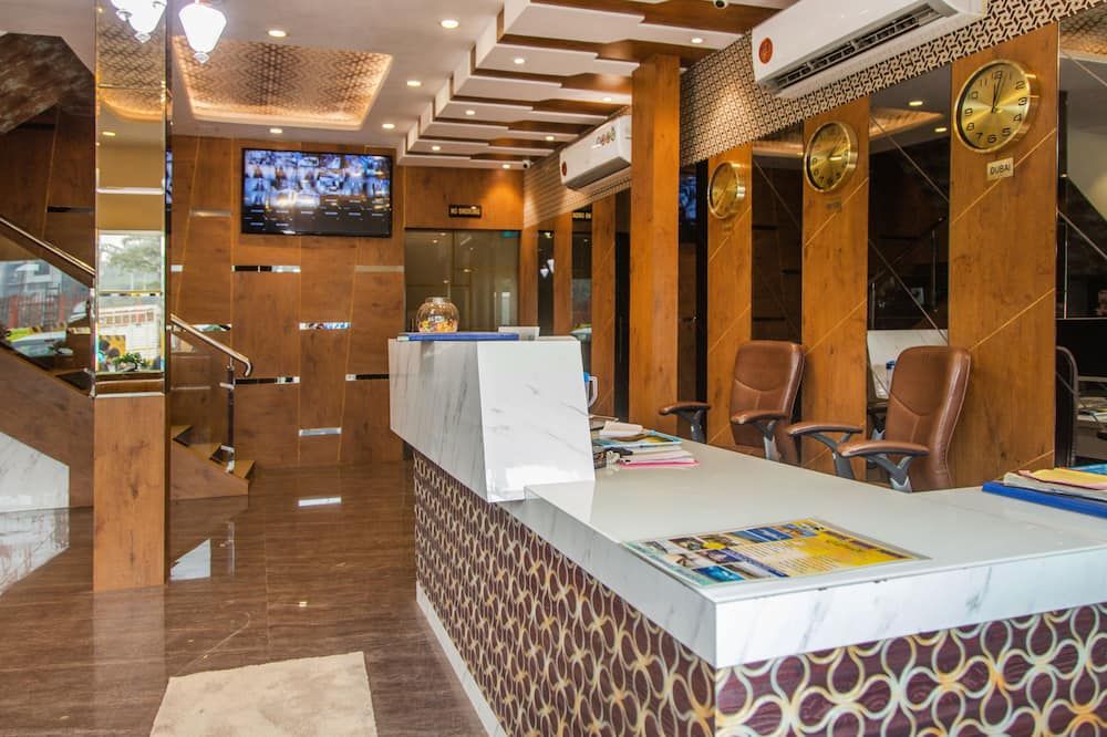 Hotel Hometown Near Sion - מומבאי - דלפק קבלה