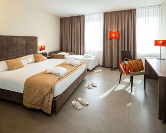 Hotel Mercure Graz City - Грац - Спальня