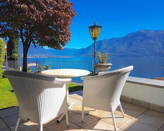 Boutique Hotel La Rocca - Ronco sopra Ascona - Balcón