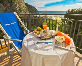 Hotel Serapo - Gaeta - Balkon