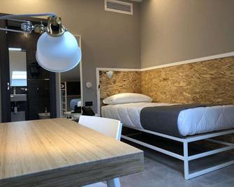 Residence Hotel Moderno - בארי - חדר שינה