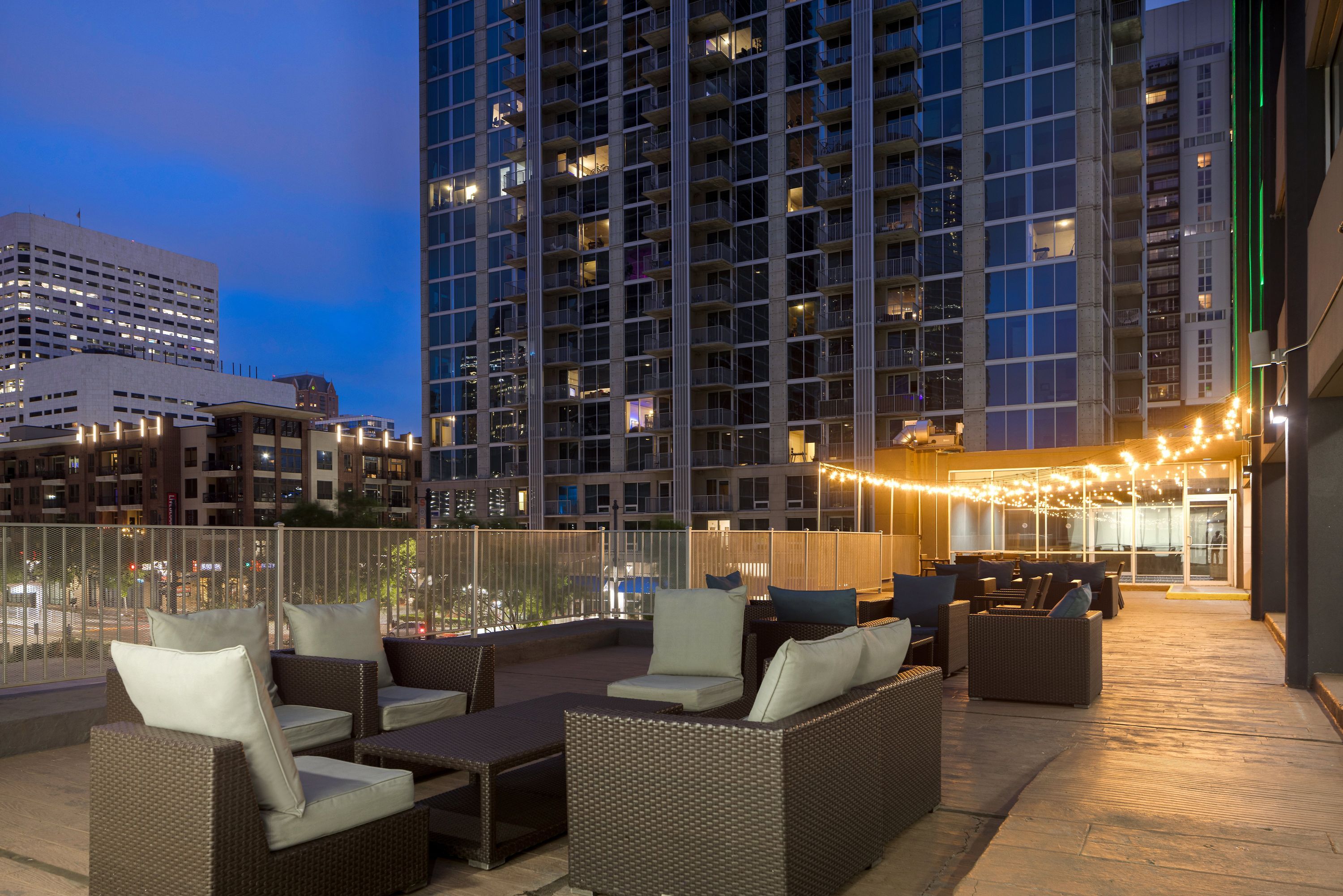 Holiday Inn Houston Downtown By IHG - יוסטון - מרפסת