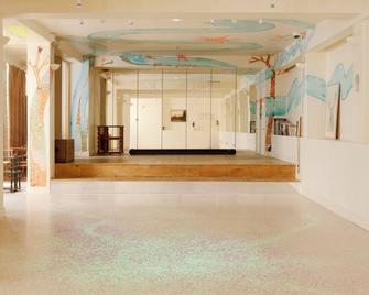 La Folie Barbizon - Barbizon - Lobby