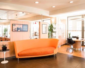 Ibis Como - Grandate - Lobby