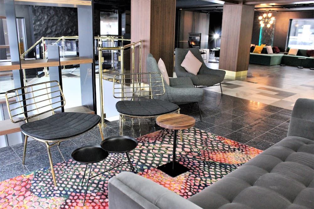 Lelux Hotel thumbnail 3
