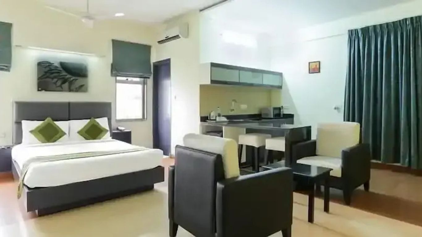 Fabhotel Cosmo Annora