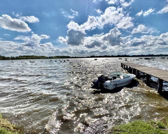 Refugio Natural Glamping - Lobos