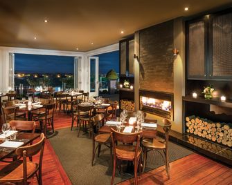 Hilton Lake Taupo - טאופו - מסעדה
