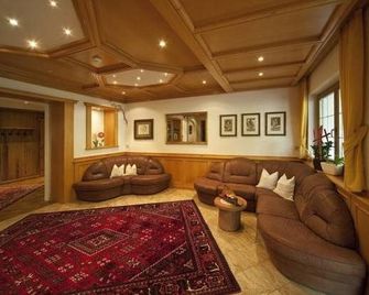Hotel Foestlerhof - Valdaora - Lounge