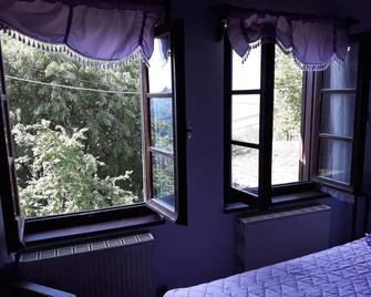 Mansion Theodora - Portaria