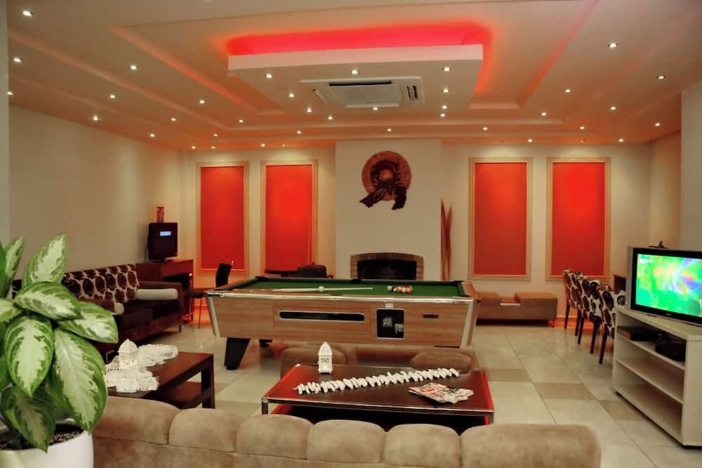 Dionisos Hotel - Mália
