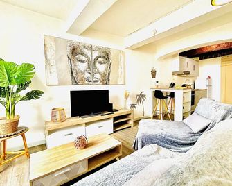 Le Saharahyper Centrewifi - Salon-de-Provence - Living room