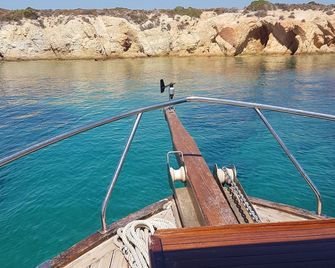 Limon Pansiyon - Foça