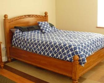 King Of Prussia Mall, Valley Forge Park, Vf Casino, Philadelphia Expo, Mainline - King of Prussia - Bedroom
