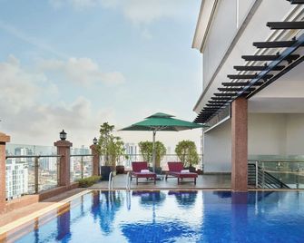 Queen Mansion - Phnom Penh