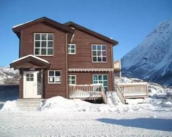 Røldal Overnatting - Røldal - Building