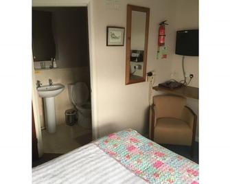 Ring O' Bells - Kingsbridge - Schlafzimmer