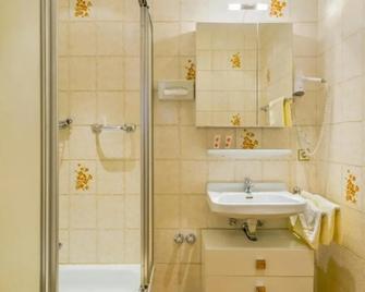 Schlößmann - Bad König - Bathroom