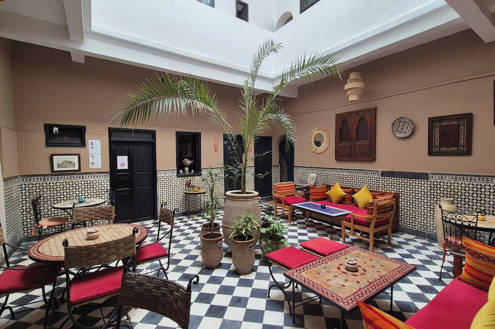 فندق رياض سيدي مجدول - الصويرة - شرفة مرصوفة