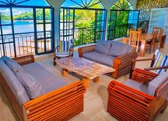 Les Terrasses d'Ulysse - Nosy Be - Salon