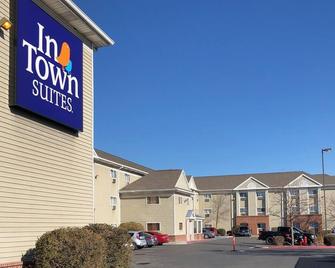 Intown Suites Extended Stay Salt Lake City Ut - South - South Salt Lake - Building