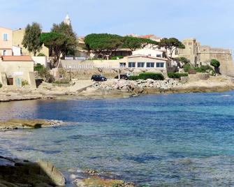 Apartment Cala di Sole-2 by Interhome - Algajola - Plage