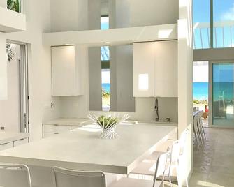 Ocean Front Luxury - Frederiksted - Jadalnia