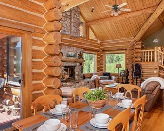 Log Home Stunning Views Hiking Fishing Paradise - Basalt - Comedor