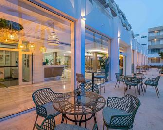 MarSenses Rosa del Mar Hotel & Spa - Palma Nova - Patio