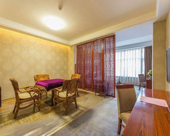 Hongyuan Hotel (Lanzhou Nanguan Night Market) - Lanzhou - Schlafzimmer