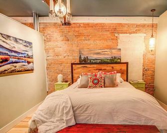 Your Nest Away From Home - Missoula - Habitación