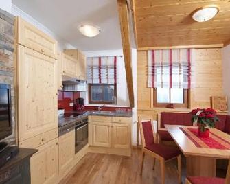 Ferienwohnung am Oberrainerhof - Arriach - Kitchen