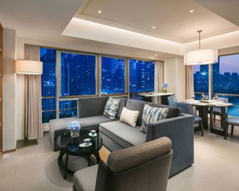 سومرسيت سوان ليك هيفاي - خفى - غرفة معيشة